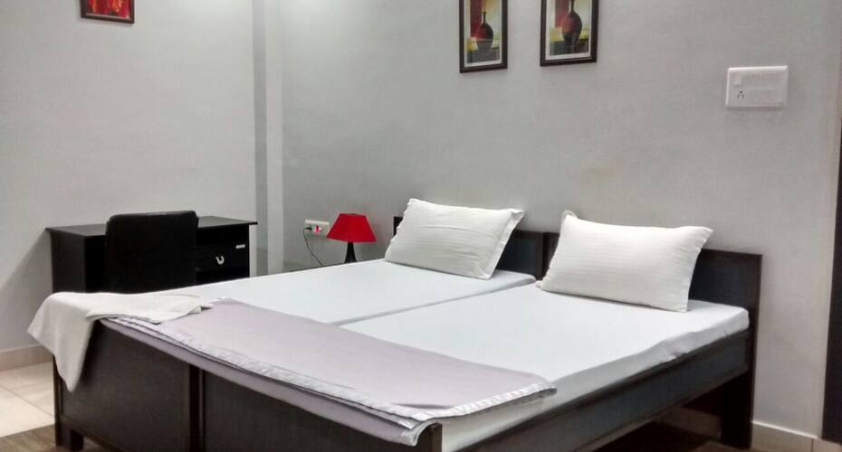 Bina Guest House, Bina 5